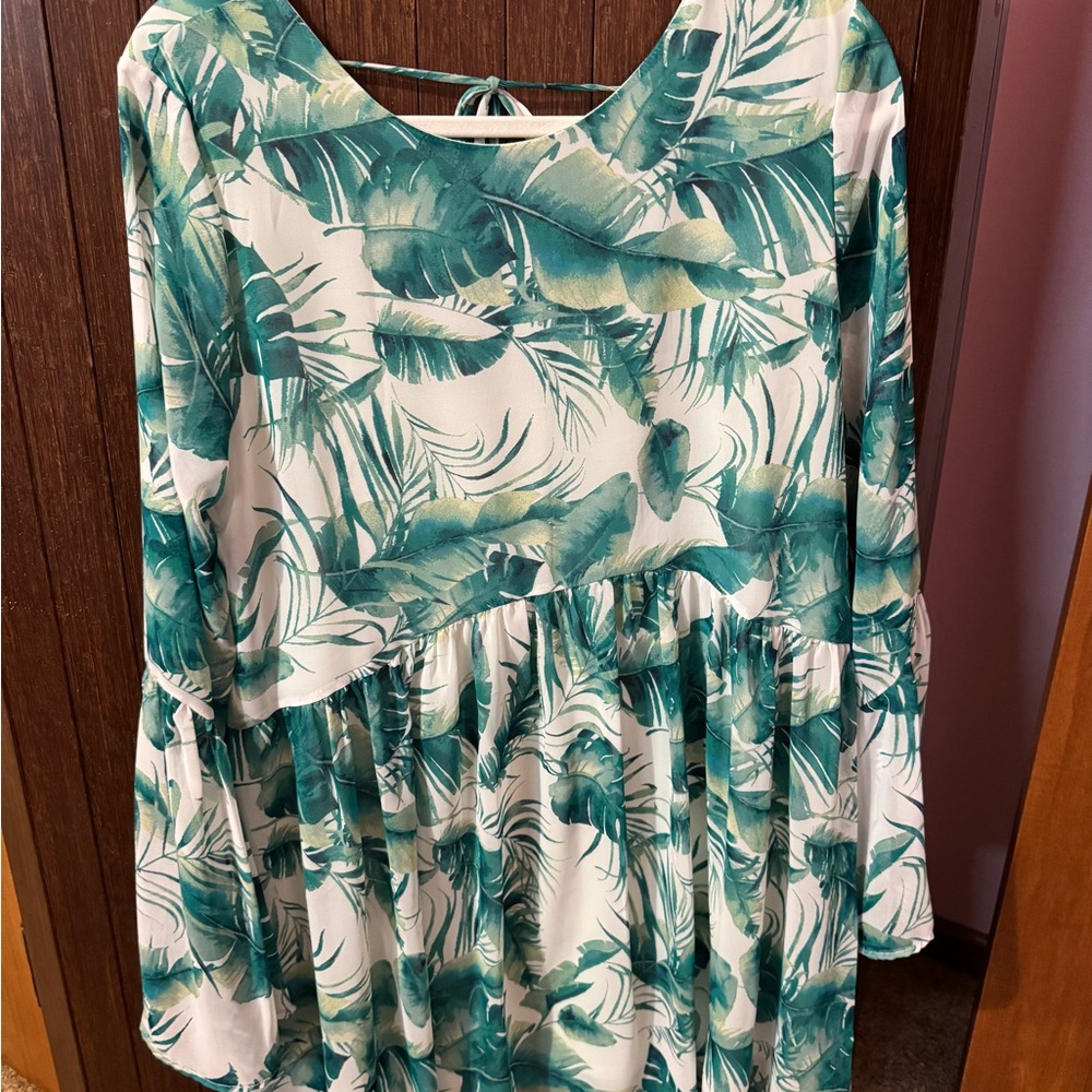 Aura Mint Green Leaf Pattern Dress